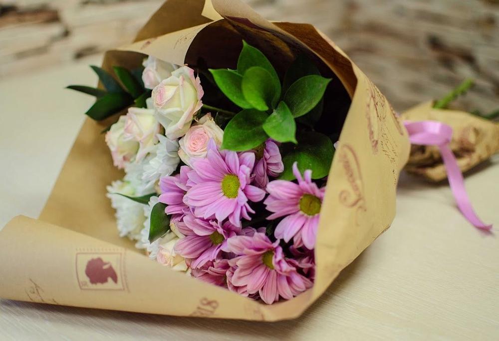 Букет цветов из: Розы и Хризантемы в Городце