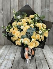 Букет цветов из:  Розы и Лизиантусы в Городце