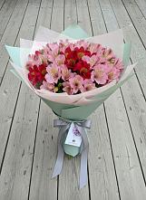 Букет цветов из:  Альстромерии в Городце