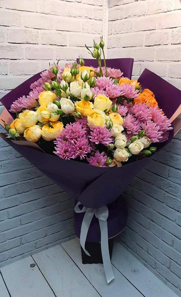 Букет цветов из: Хризантемы и Розы в Городце