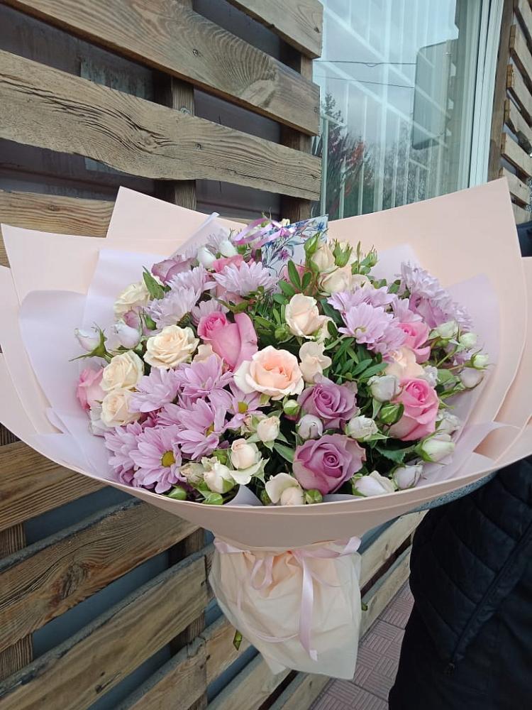 Букет цветов из: Розы и Хризантемы в Городце