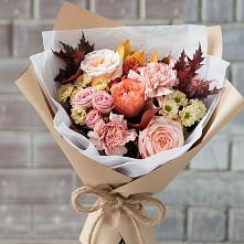 Букет цветов из:  Гвоздики, Хризантемы и Розы в Городце