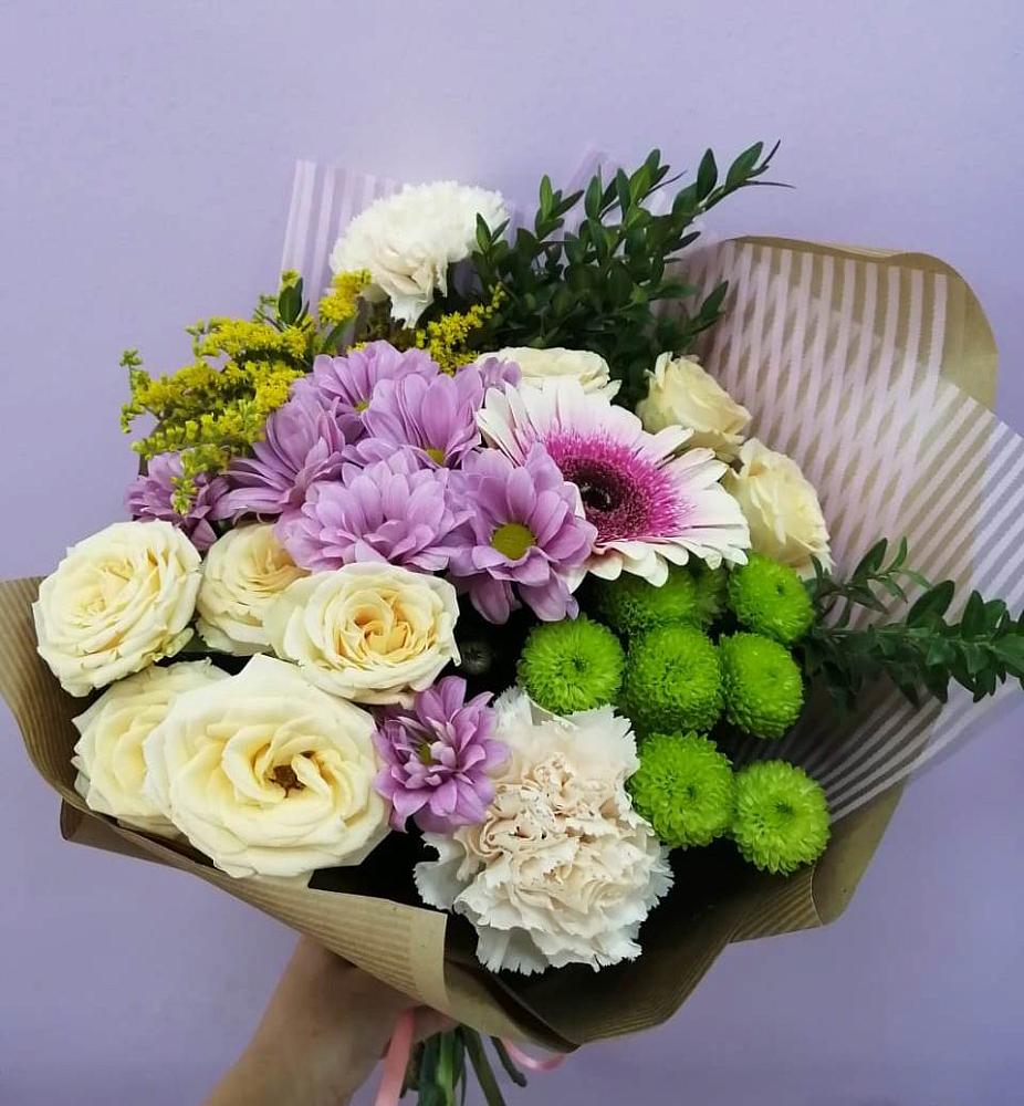 Букет цветов из: Хризантемы, Розы, Гвоздики и Герберы в Городце