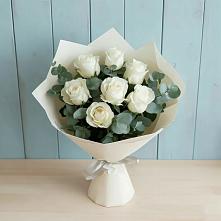 Букет Белые розы в Эвкалипте в Городце