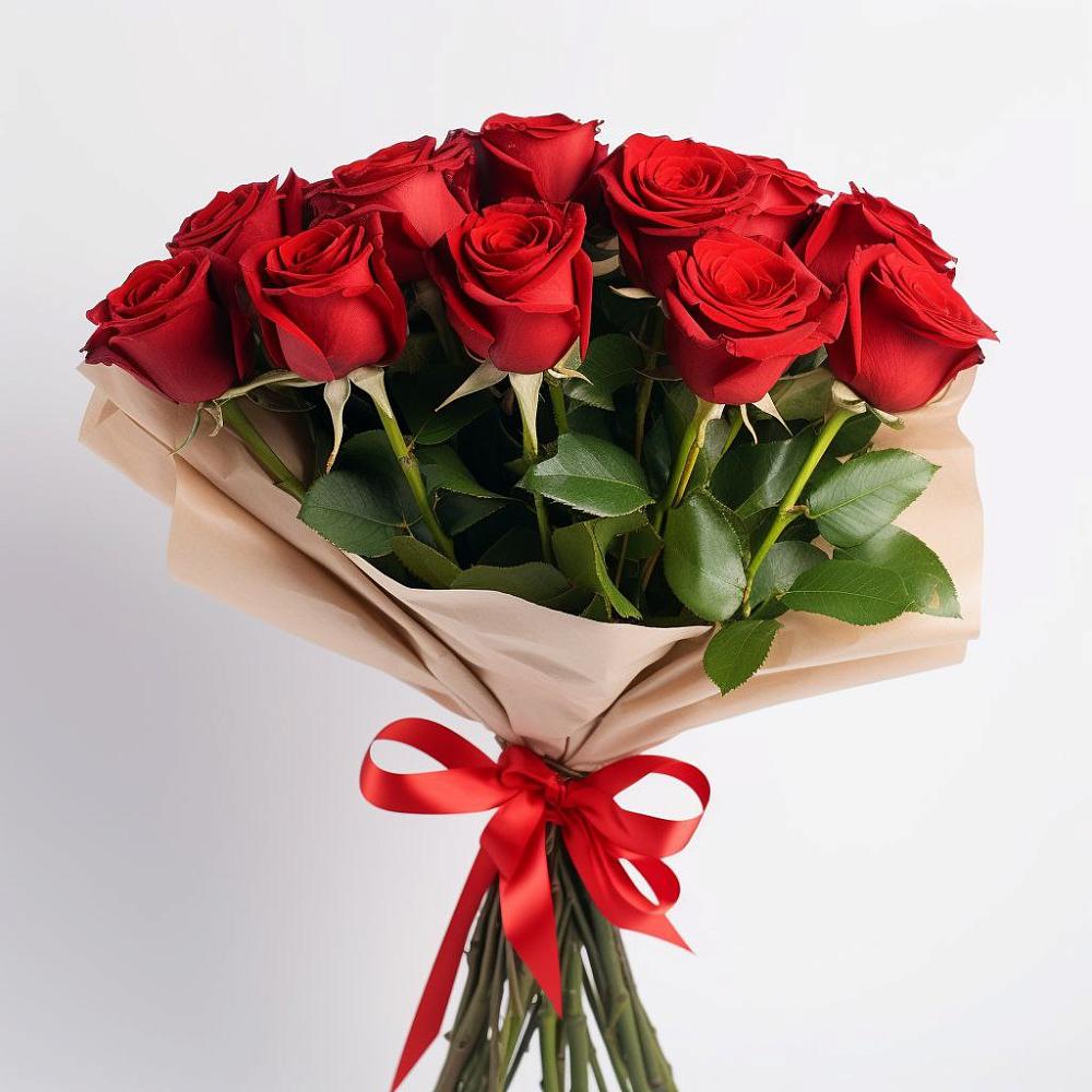 Букет 11 Красных роз Эдлесс Лав в Городце
