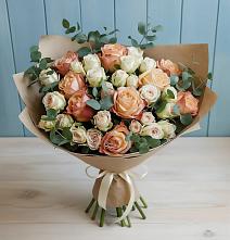 Букет цветов из:  Альстромерии и Розы в Городце